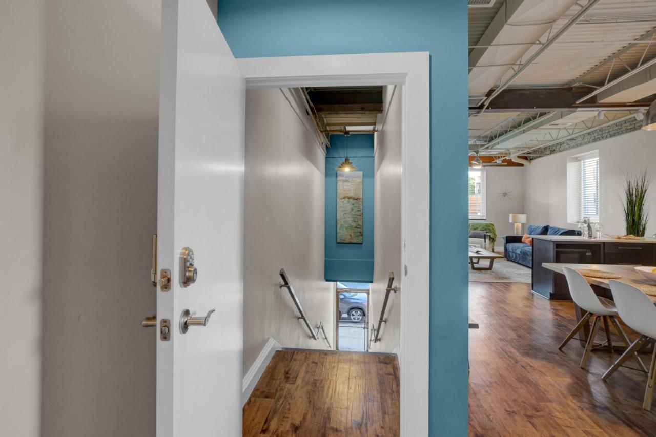 A Friendly Staycation - Downtown Greensboro Close To Major Attractions! Exterior photo